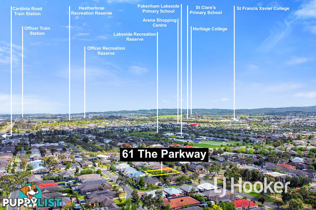 61 The Parkway PAKENHAM VIC 3810