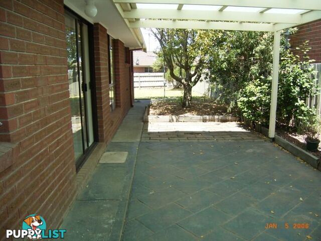 1 Simone Court HALLAM VIC 3803