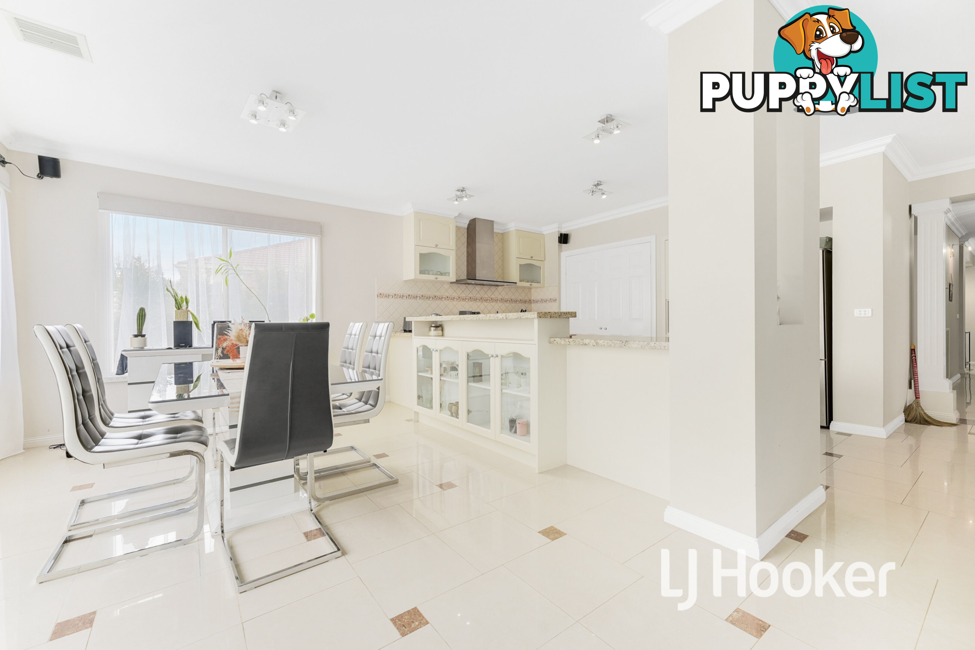 2 Kingsley Court LYNBROOK VIC 3975