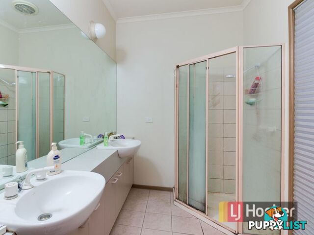 4 Raphael Street HALLAM VIC 3803