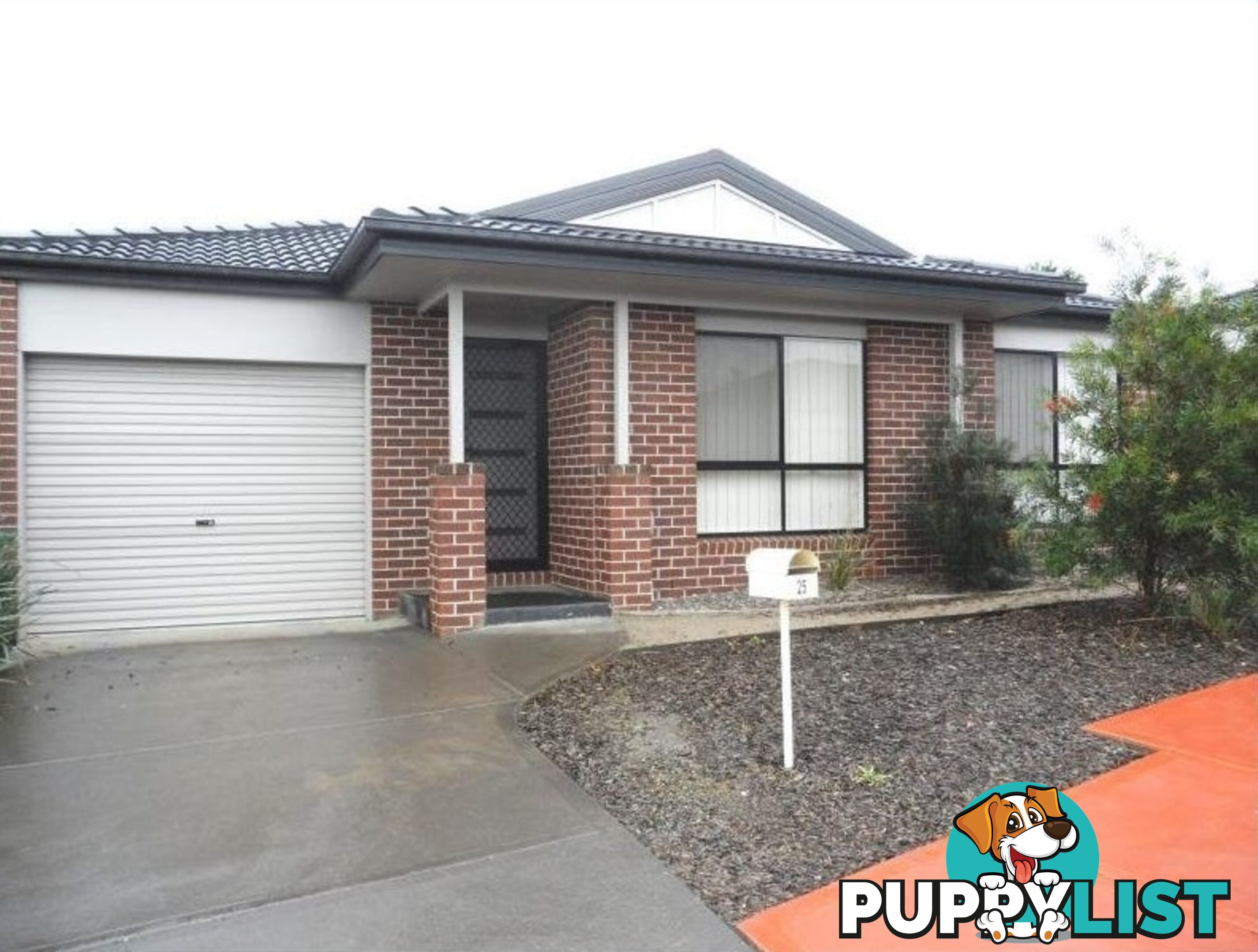 25/11 Hawk Avenue PAKENHAM VIC 3810