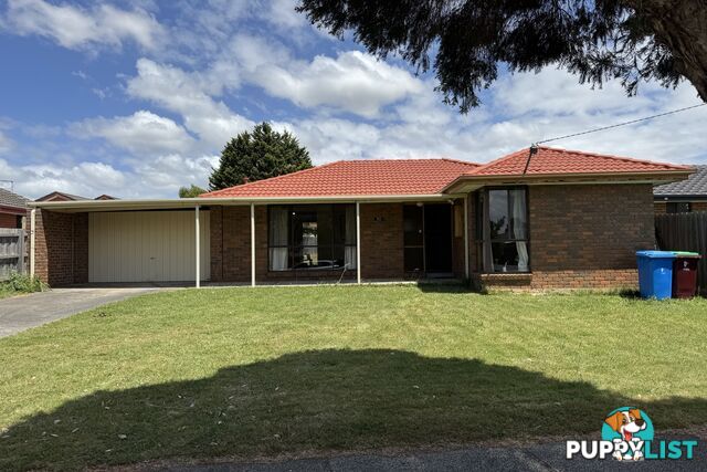 30 Ivan Crescent HAMPTON PARK VIC 3976