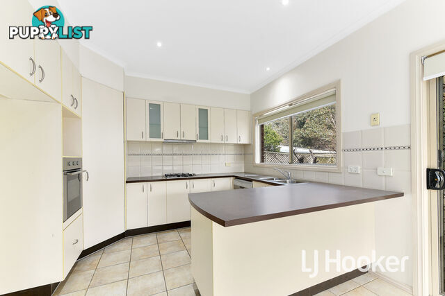 24 Yellowbox Crescent LYNDHURST VIC 3975