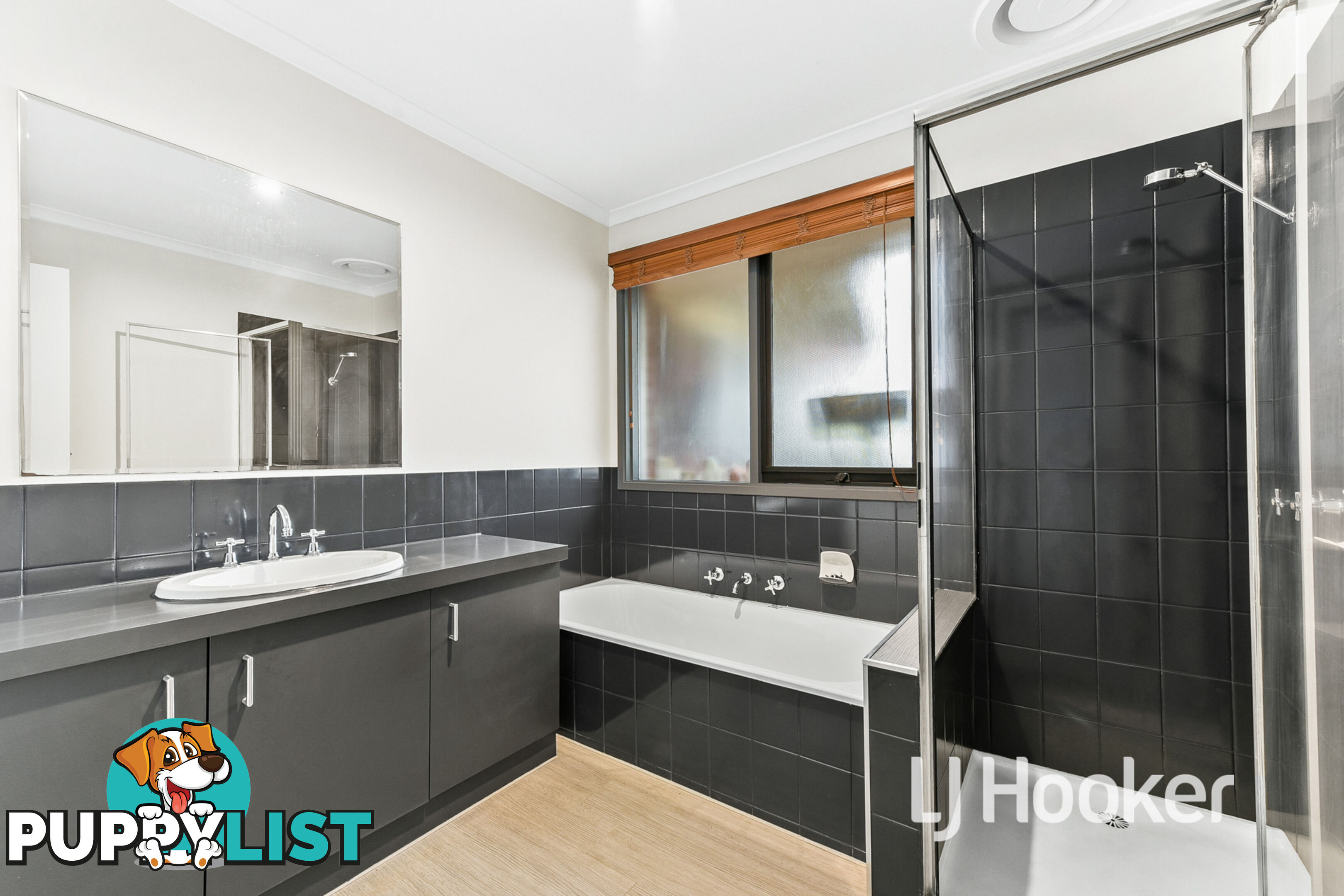 2 Dalvana Court HAMPTON PARK VIC 3976