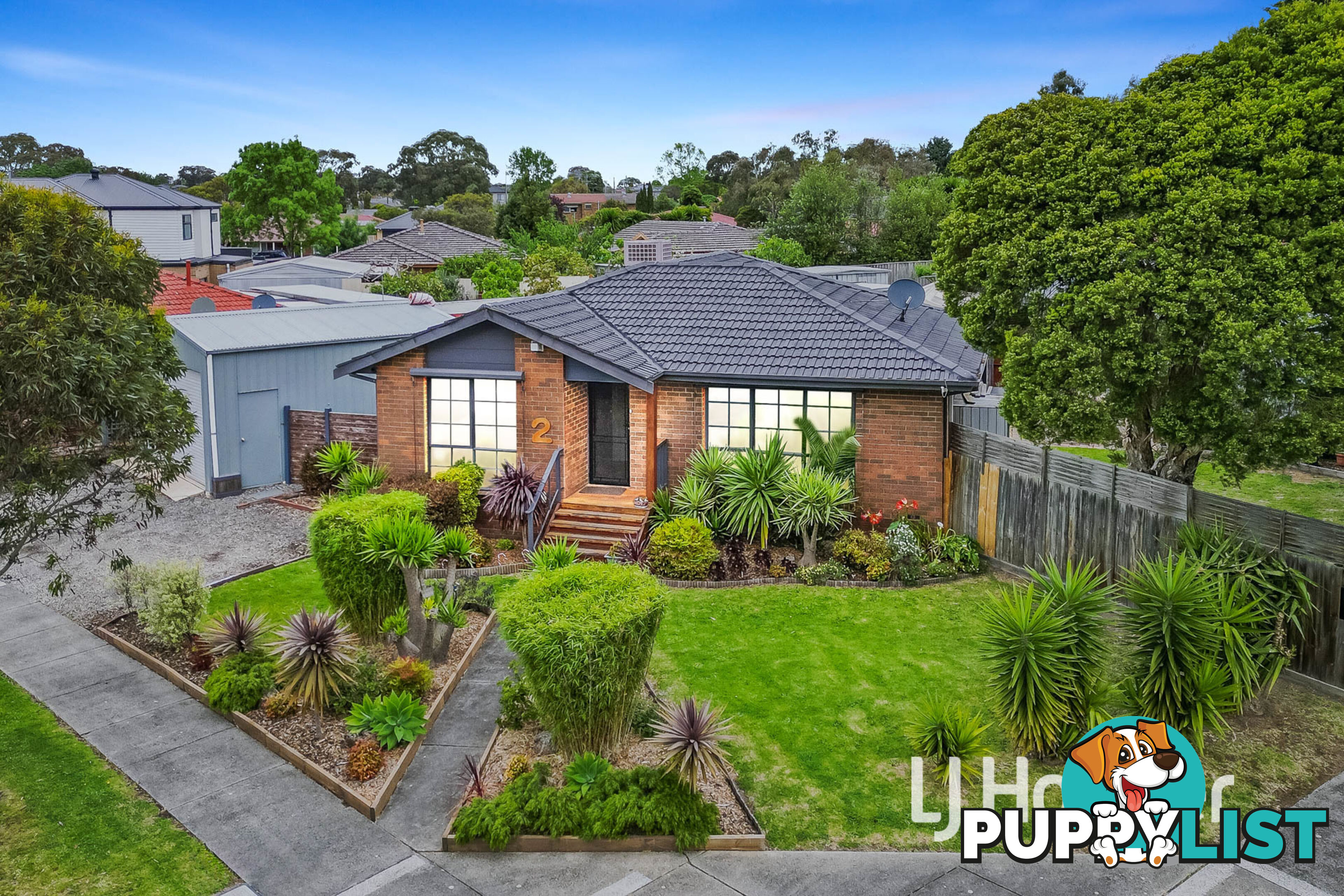 2 Dalvana Court HAMPTON PARK VIC 3976