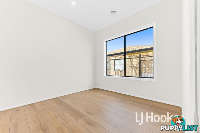 21 Nigella Street CLYDE VIC 3978