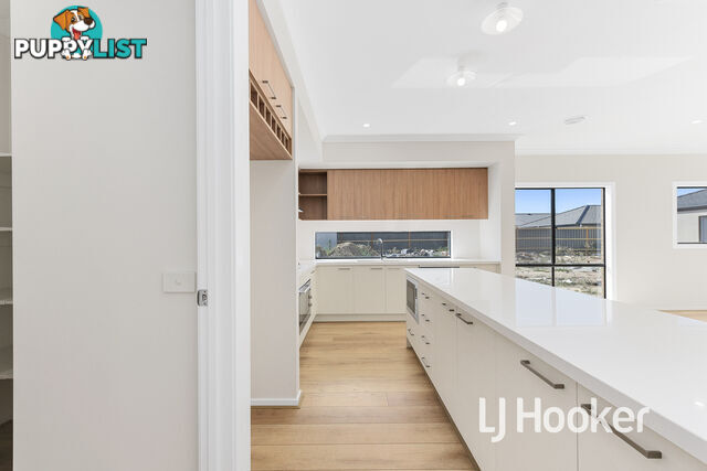 21 Nigella Street CLYDE VIC 3978