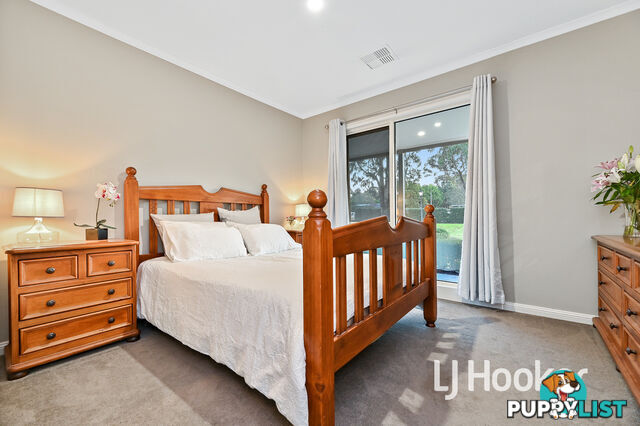 36 Collison Road CRANBOURNE EAST VIC 3977