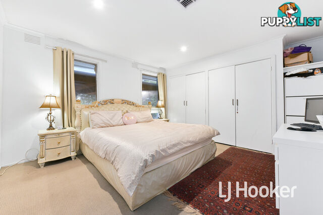 11 Ora Street HAMPTON PARK VIC 3976