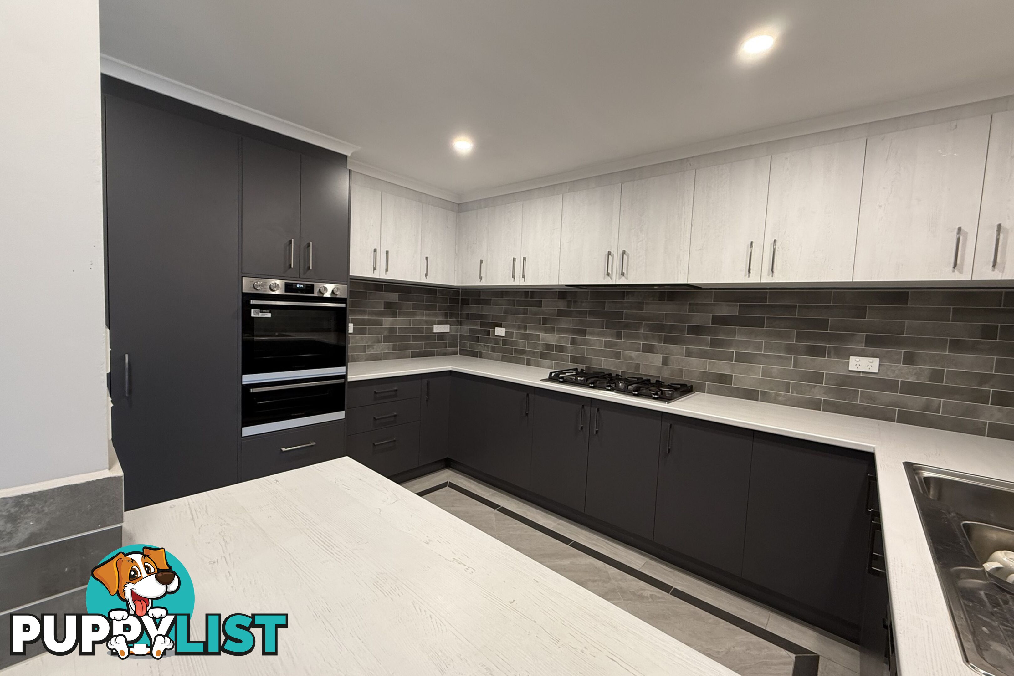 36 Green Valley Crescent HAMPTON PARK VIC 3976