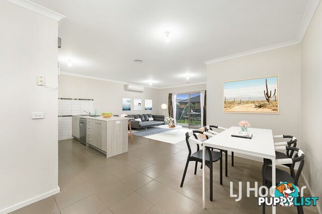 42. Datura Avenue CRANBOURNE NORTH VIC 3977