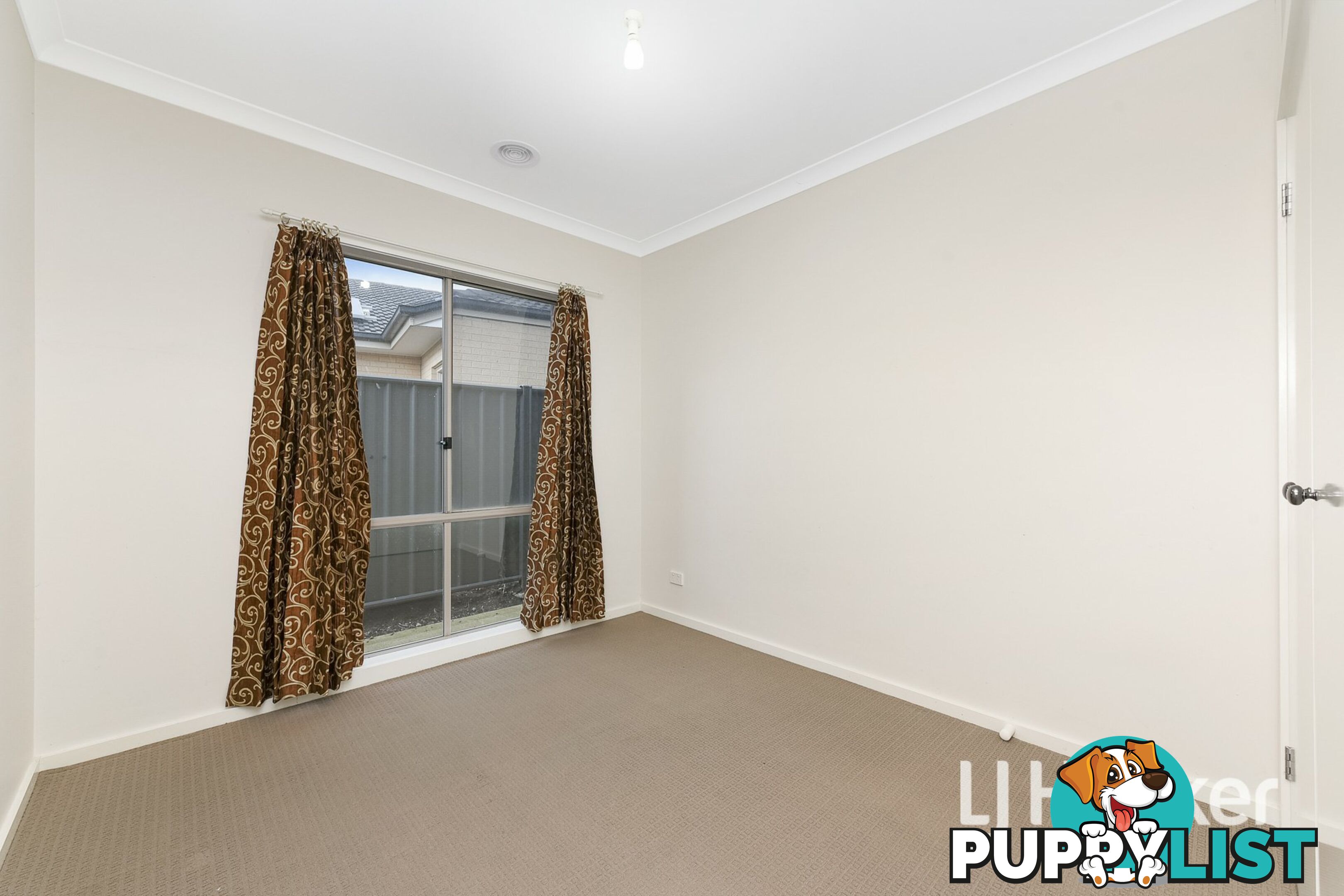 42. Datura Avenue CRANBOURNE NORTH VIC 3977