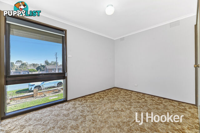 12 Hallam Road HAMPTON PARK VIC 3976