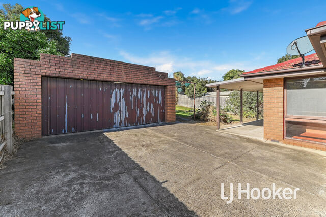 12 Hallam Road HAMPTON PARK VIC 3976