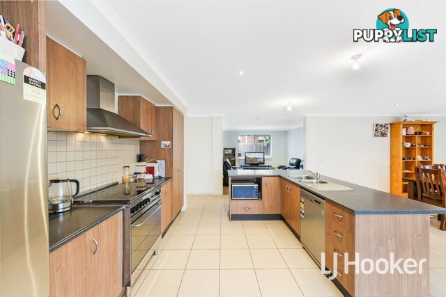 40 Taplan Crescent CRANBOURNE WEST VIC 3977