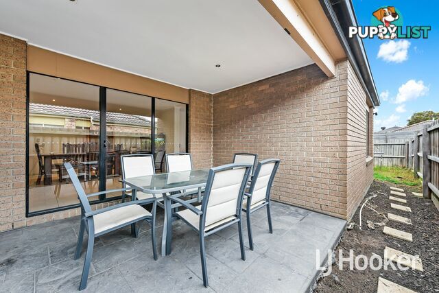 40 Taplan Crescent CRANBOURNE WEST VIC 3977