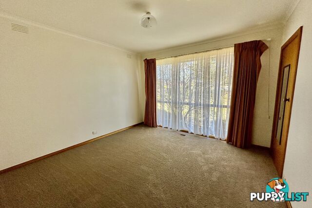 2 Clyde-Five Ways Road DEVON MEADOWS VIC 3977