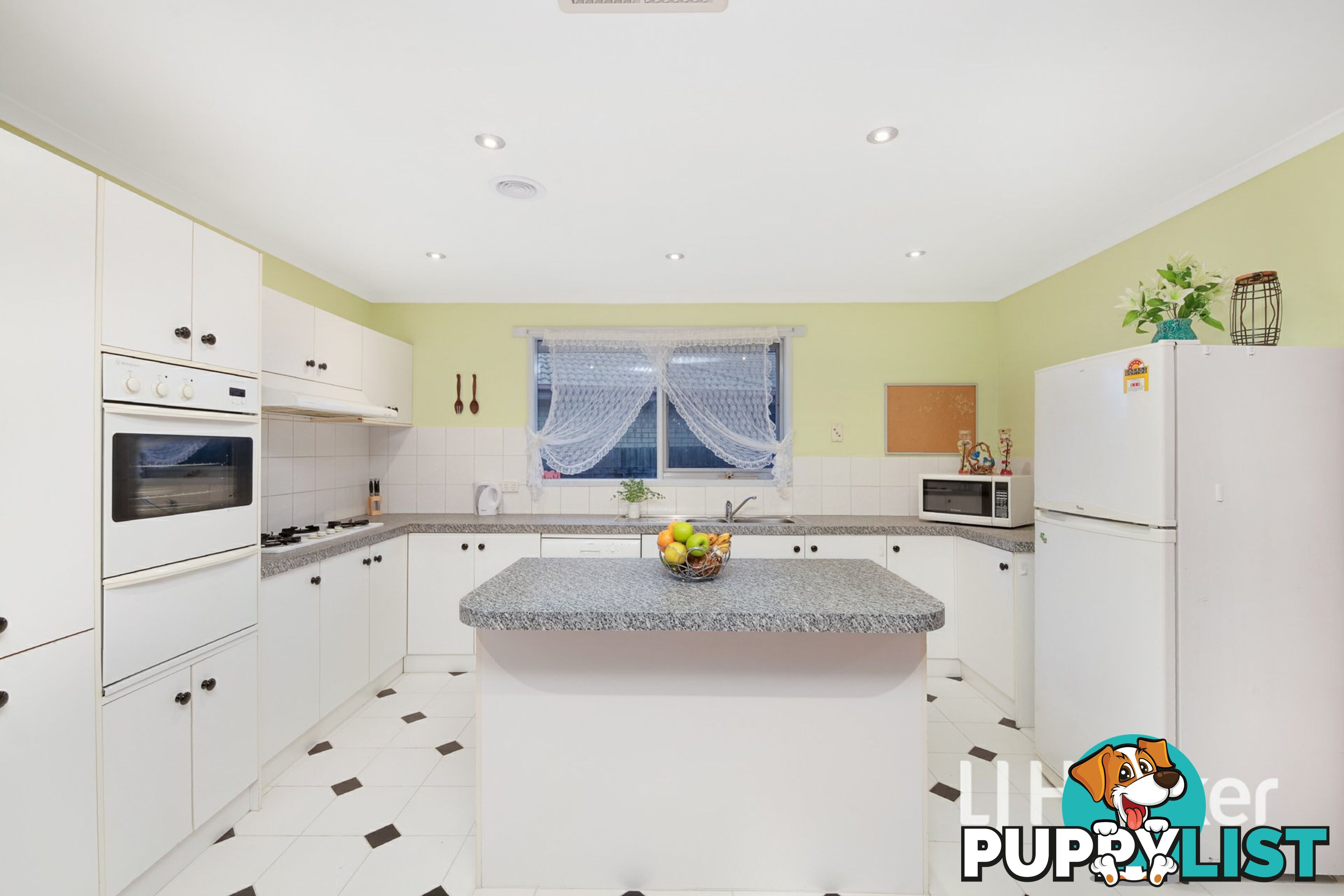 39 Amber Drive HAMPTON PARK VIC 3976