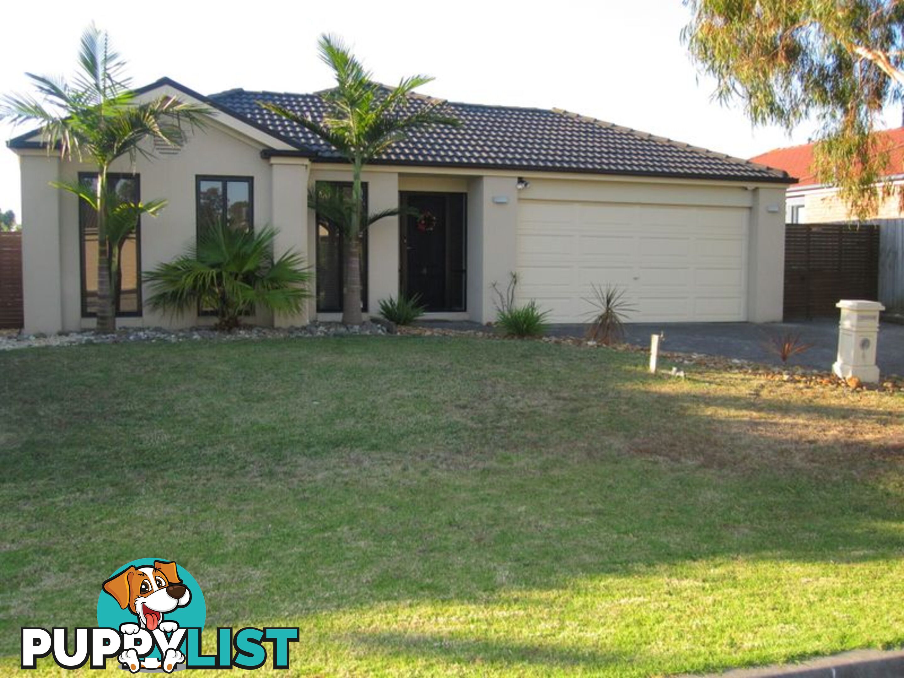 4 Dennis Close LYNBROOK VIC 3975