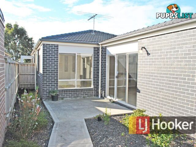 25 Sierra Walk CRANBOURNE NORTH VIC 3977