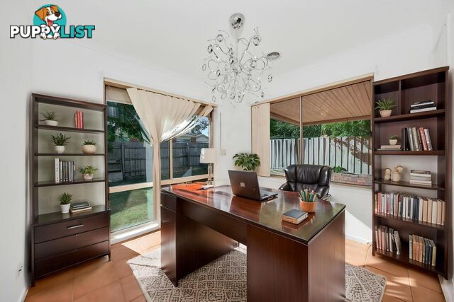 8 Slessor Avenue LYNBROOK VIC 3975