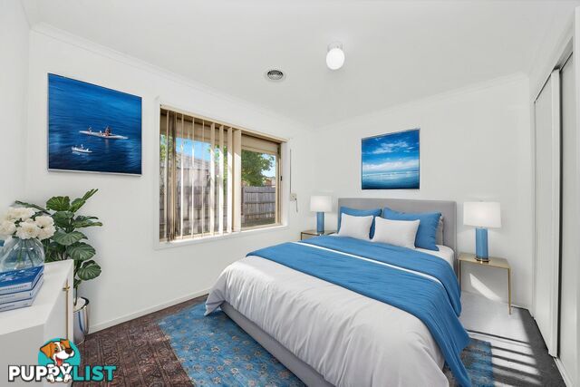 8 Slessor Avenue LYNBROOK VIC 3975