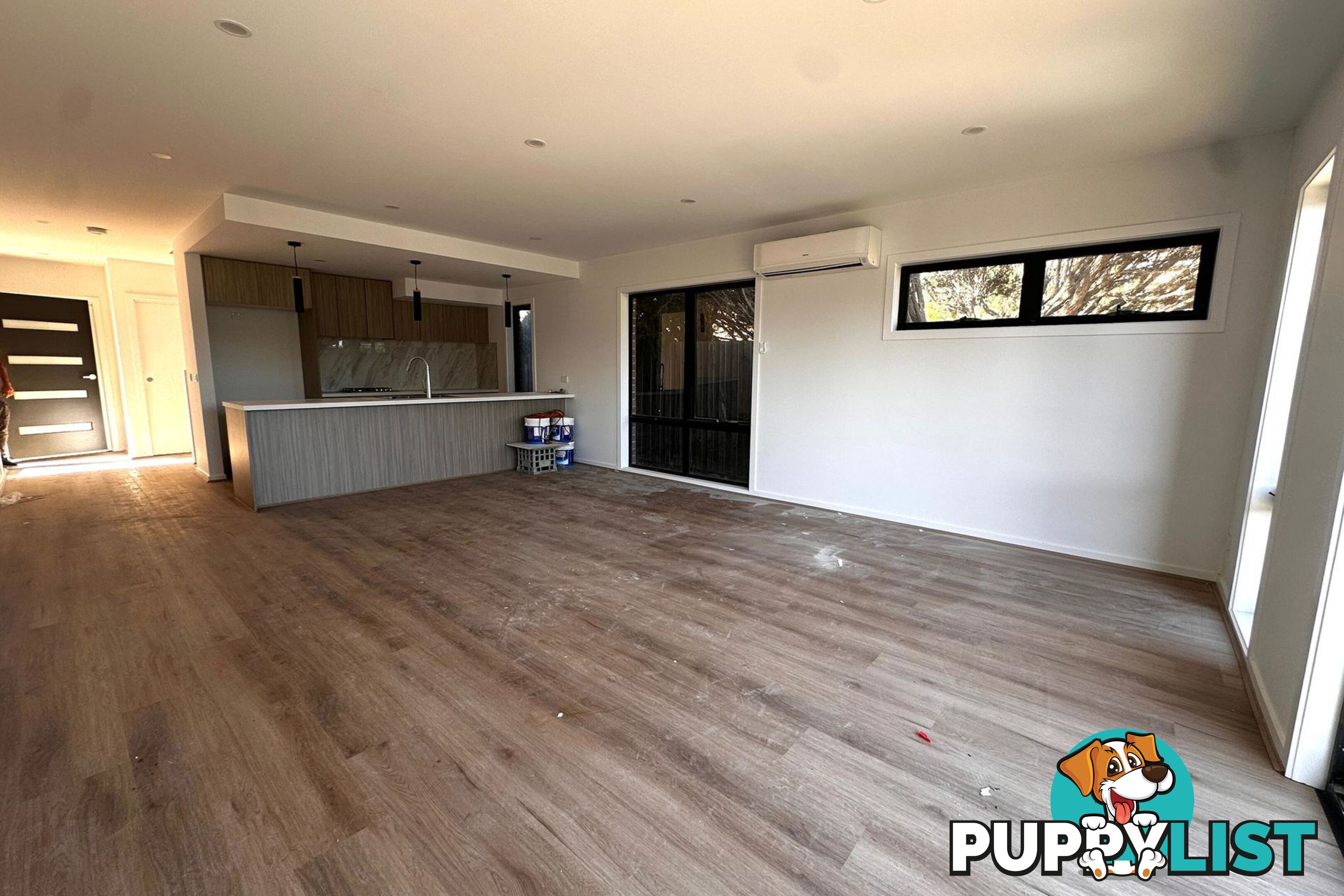 3/126 Oaktree Drive HAMPTON PARK VIC 3976