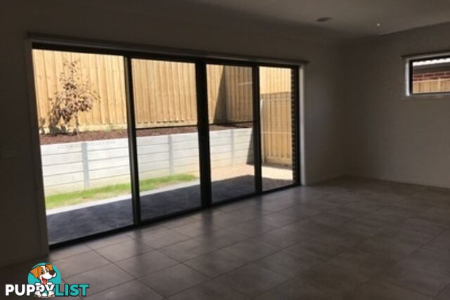22 Kate Avenue HAMPTON PARK VIC 3976