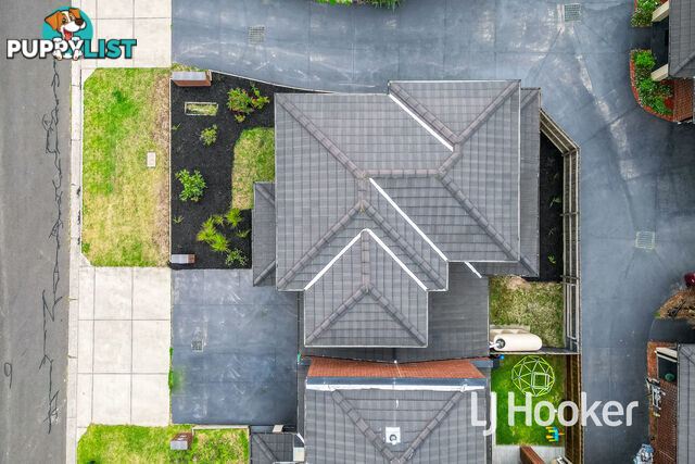 4 Ashford Close HAMPTON PARK VIC 3976