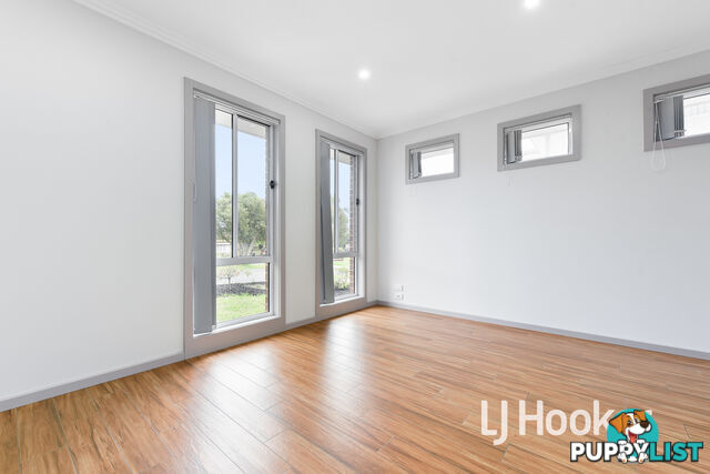 4 Ashford Close HAMPTON PARK VIC 3976