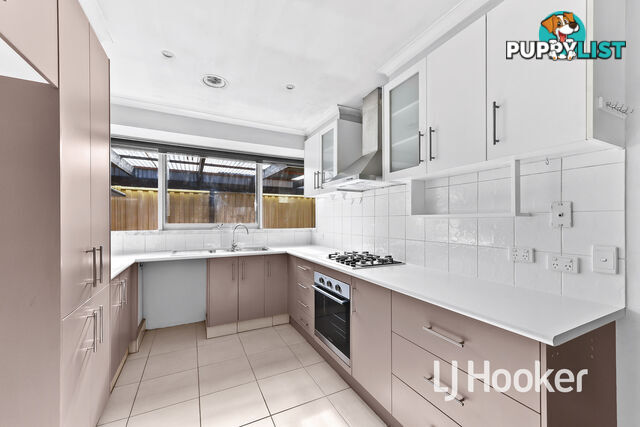 8 Marlene Court HAMPTON PARK VIC 3976
