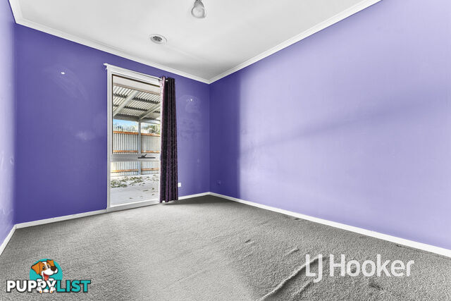 8 Marlene Court HAMPTON PARK VIC 3976