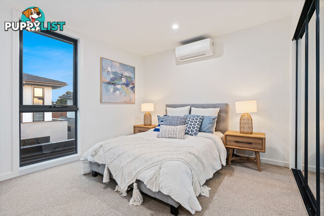 2/2 Montgomery Avenue MOUNT WAVERLEY VIC 3149