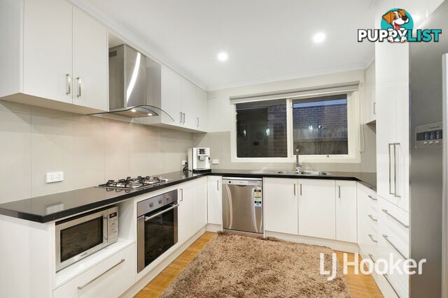 16 Robjant Street HAMPTON PARK VIC 3976