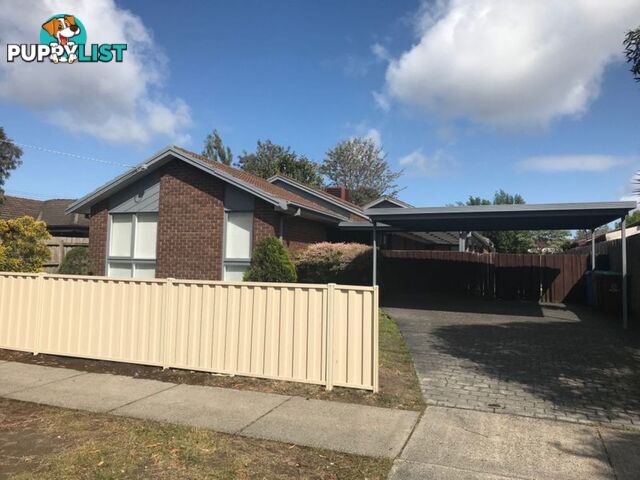 27 Stuart Avenue HAMPTON PARK VIC 3976