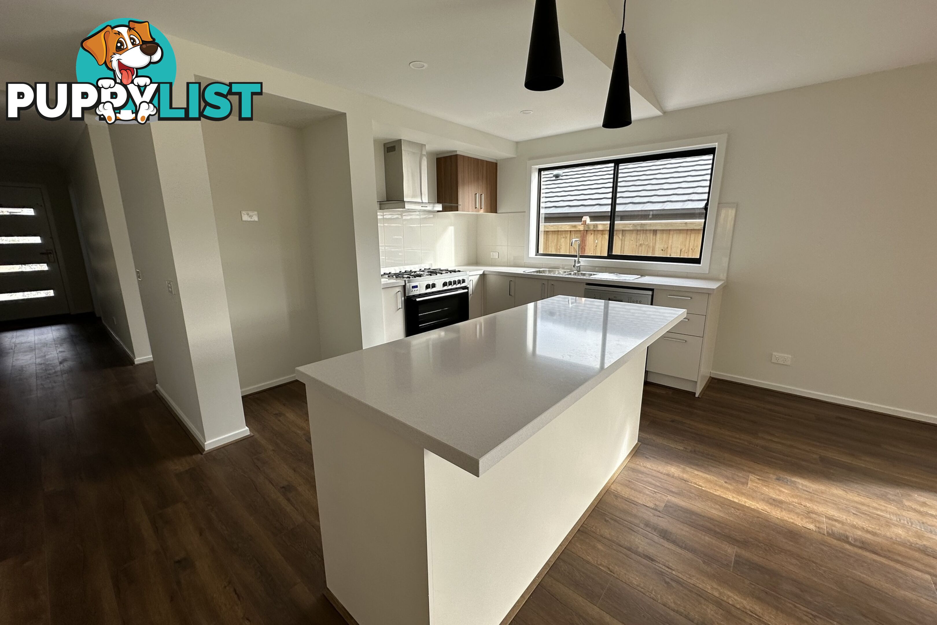 17 Laurieston Way CRANBOURNE SOUTH VIC 3977