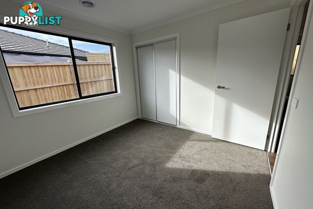 17 Laurieston Way CRANBOURNE SOUTH VIC 3977