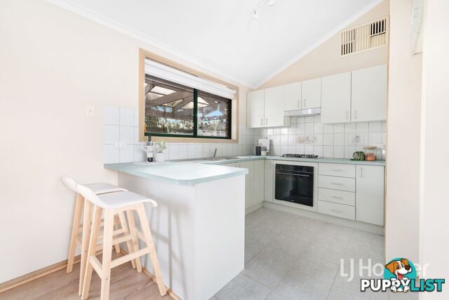 27 Emily Drive NARRE WARREN VIC 3805