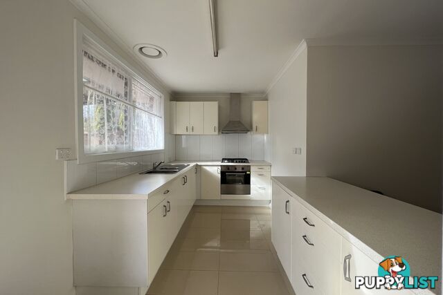 12 Stewart Avenue NARRE WARREN VIC 3805
