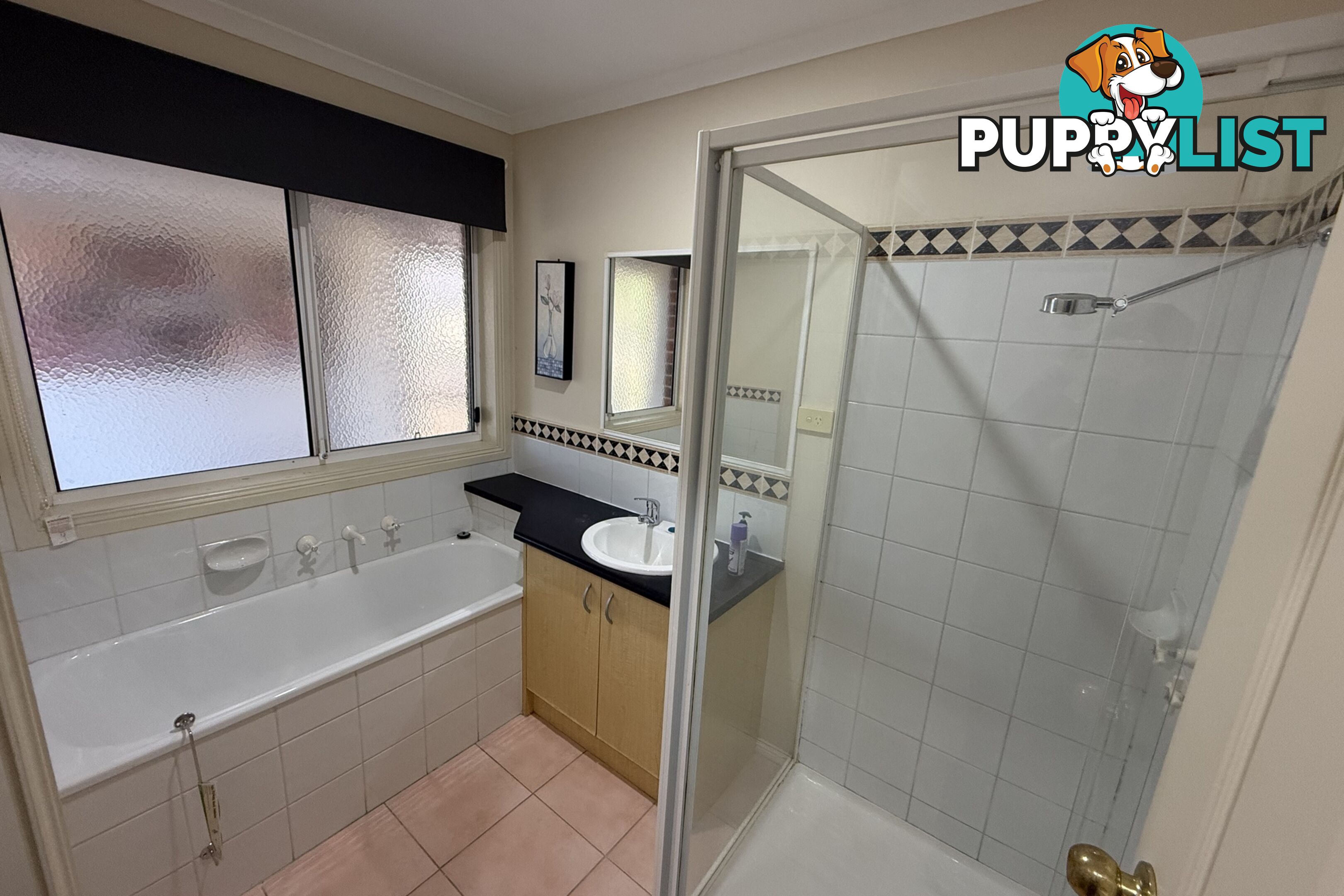 10 Ebony Drive PAKENHAM VIC 3810