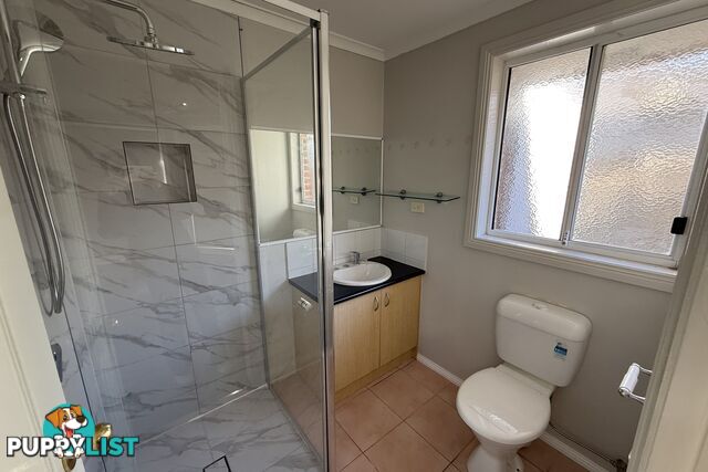 10 Ebony Drive PAKENHAM VIC 3810