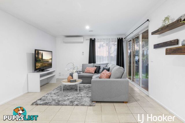 8 Raphael Street HALLAM VIC 3803