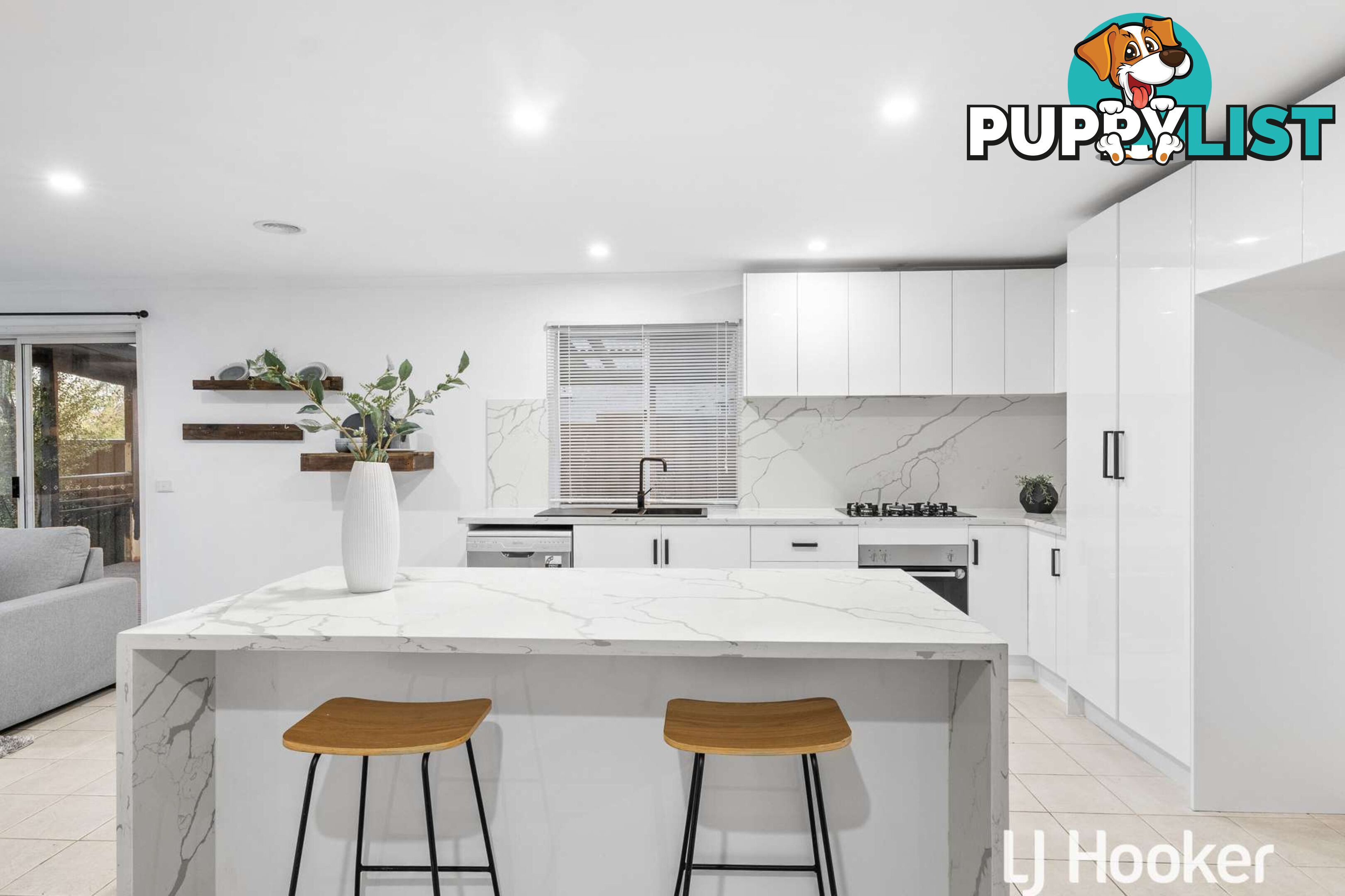 8 Raphael Street HALLAM VIC 3803