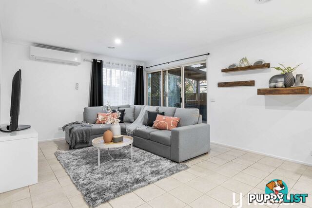 8 Raphael Street HALLAM VIC 3803