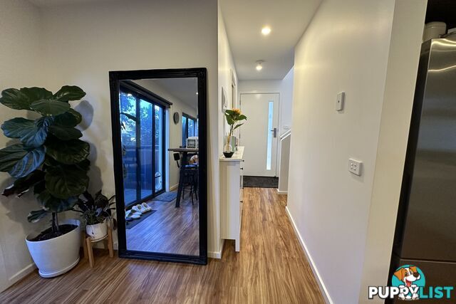 2/27 New Street DANDENONG VIC 3175