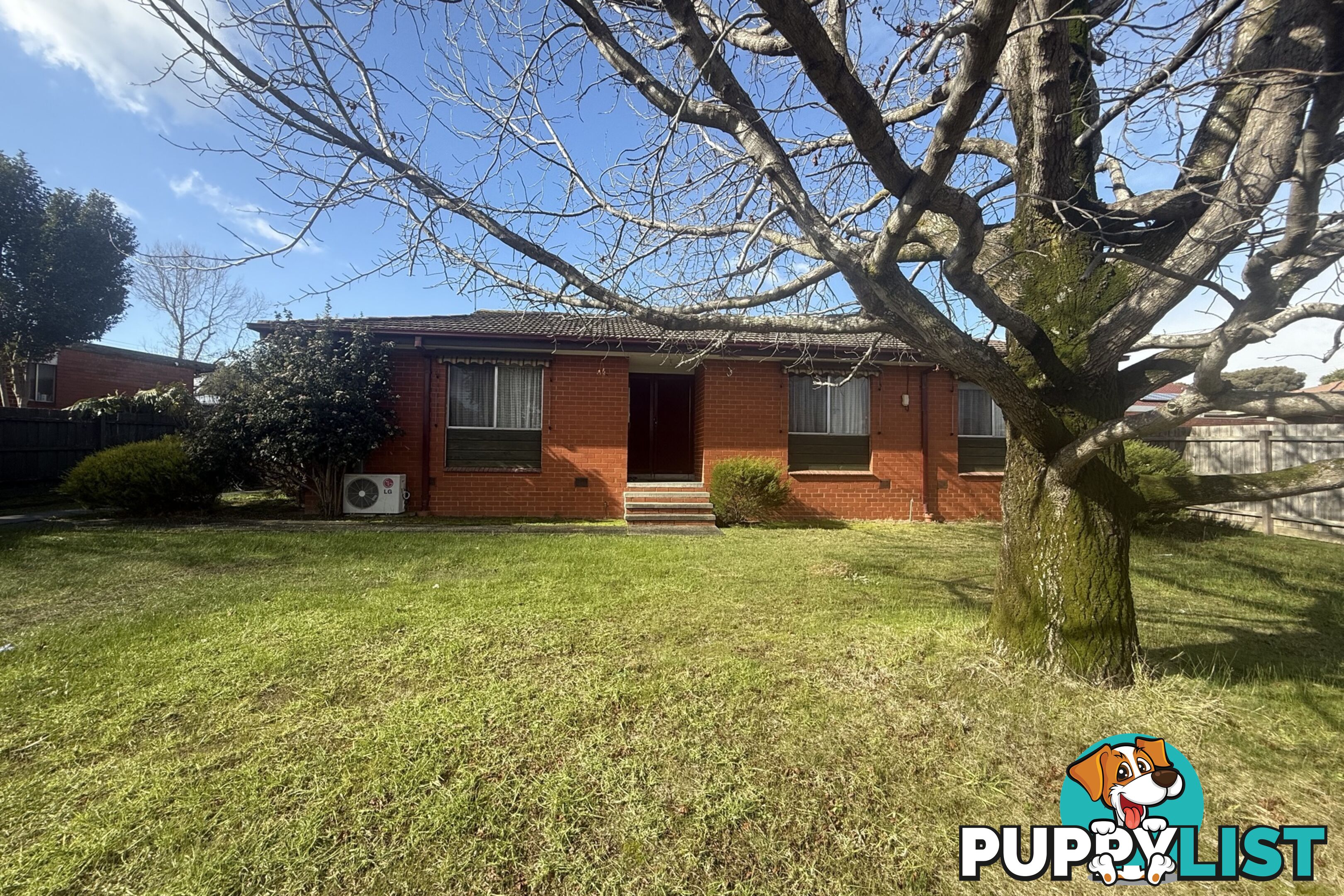 17 Richardson Street NARRE WARREN VIC 3805