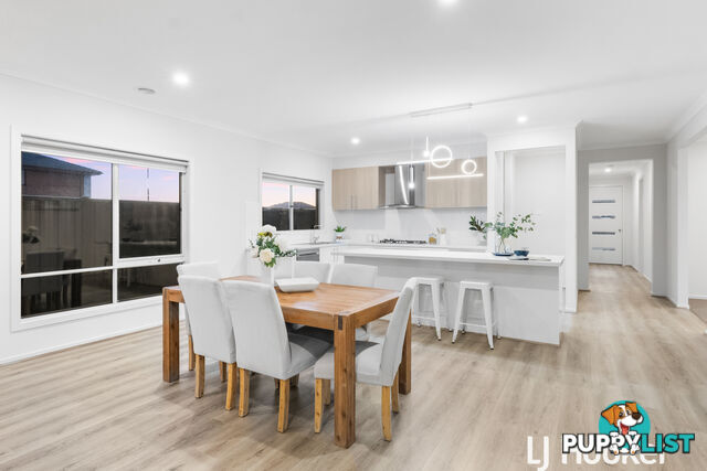 2 Falconer Court CLYDE NORTH VIC 3978