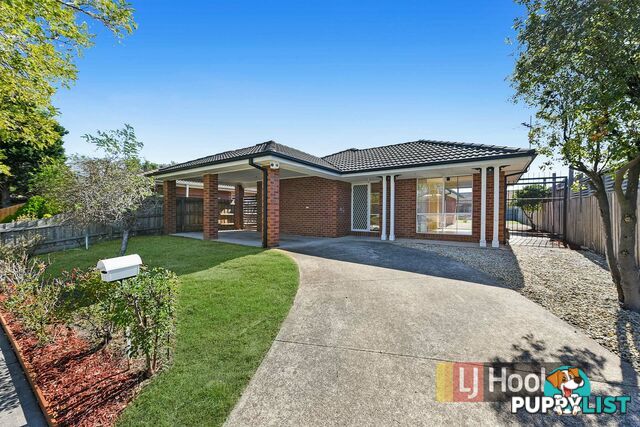 77 Strathaird Drive NARRE WARREN SOUTH VIC 3805