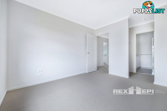 4 Manzanilla Way LYNBROOK VIC 3975