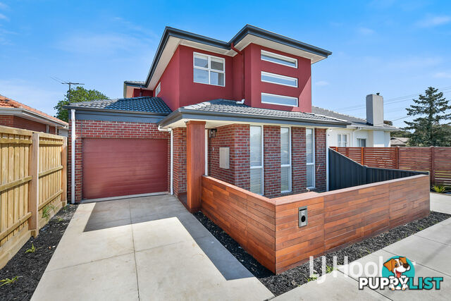1a Jenner Court HAMPTON PARK VIC 3976